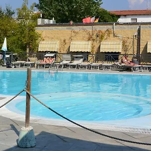 *** Camping Village Torre Pendente Italie